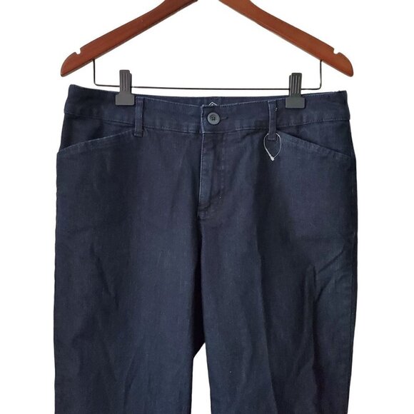 st. John's Bay Dark Wash Mid Rise Straight Leg Capri Pants Denim Jeans Size 12 - Picture 3 of 9